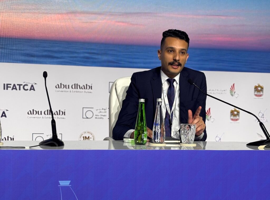 احمد ماجد الخبير الاستراتيجي