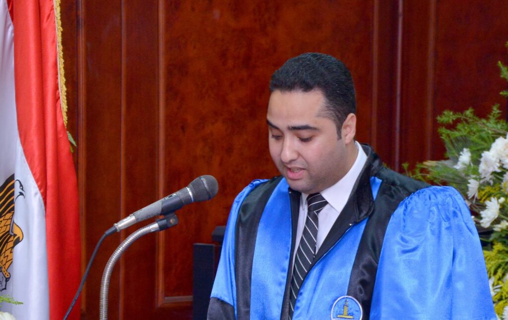 الخبير الدولى الدكتور محمد مهران استاذ القانون الدولي وزميل الجمعيتين الأمريكية والأوروبية للقانون الدولي