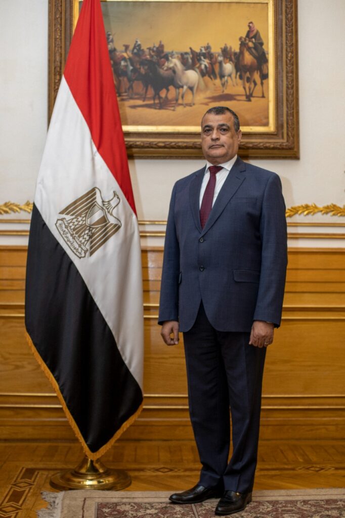 وزير الإنتاج الحربي