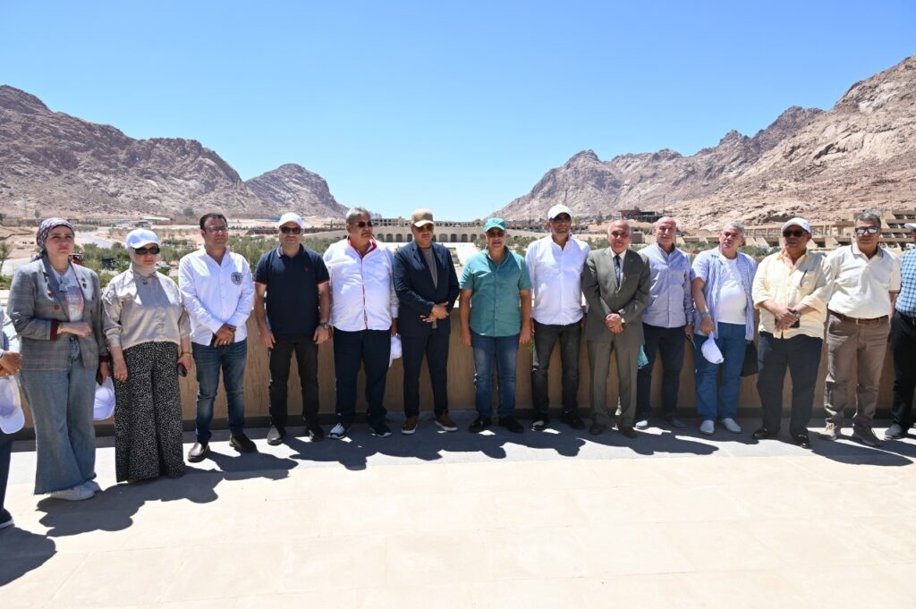 جانب من الزيارة في مدينة سانت كاترين