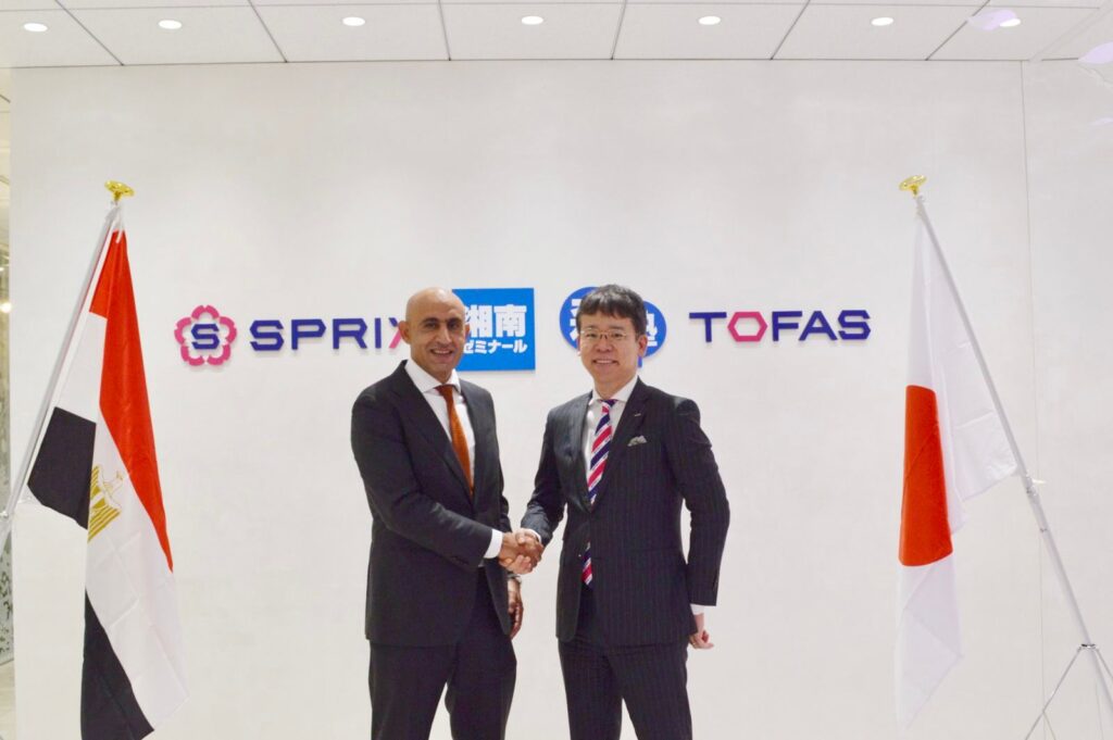 وزير التربية والتعليم خلال زيارته لليابان