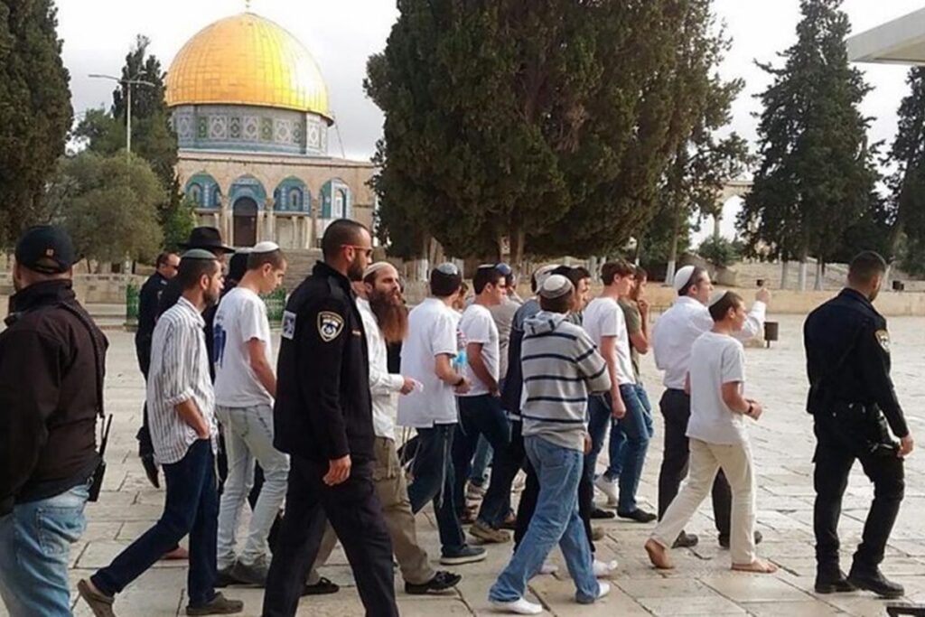 440a44ad663c21d27c0f432aecd1ac40