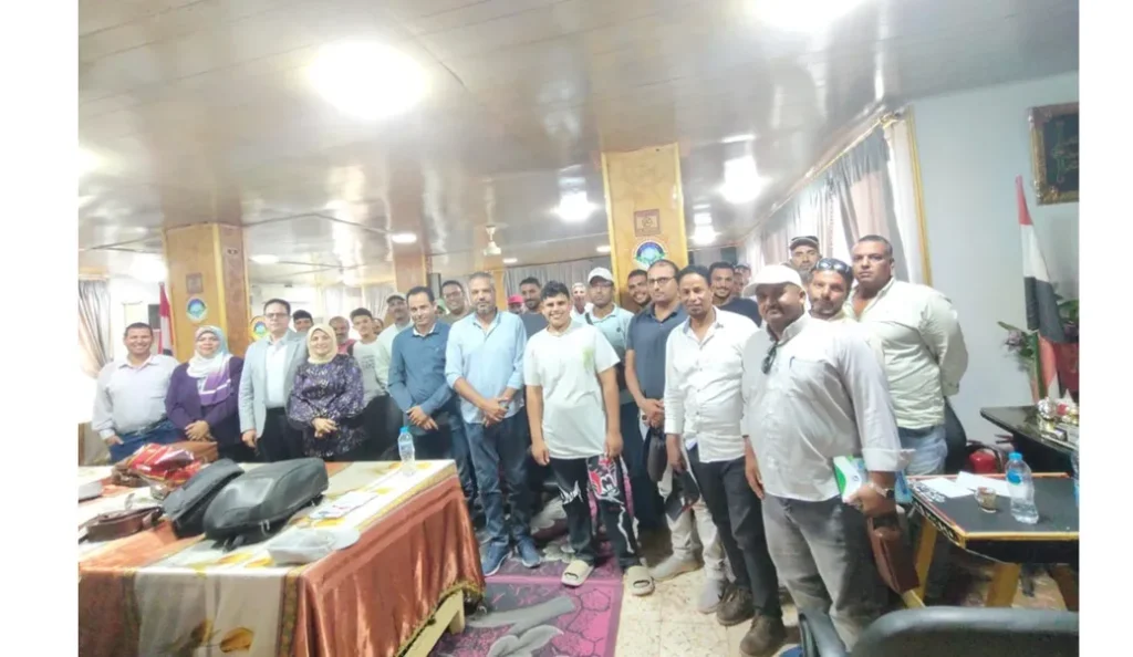 "وقاية النباتات" ينفذ برنامجا تدريبيا حول إحياء صناعة الحرير بمحافظة الشرقية