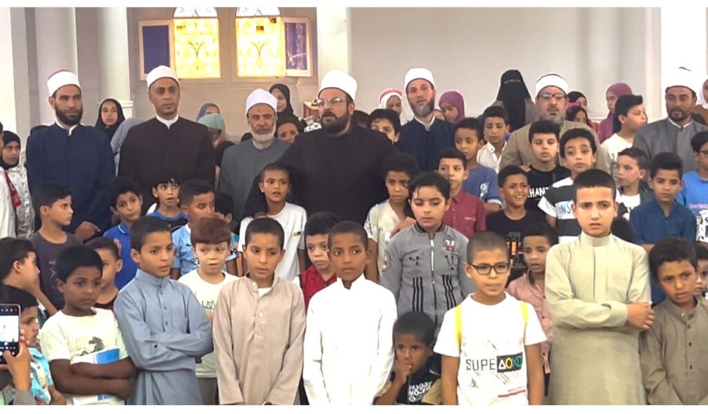 خلال فعاليات مع أطفال مطروح من حفظة القرآن ابتهاجاً بمولد رسول اللة