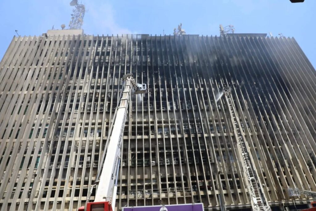 دخان من سنترال رمسيس