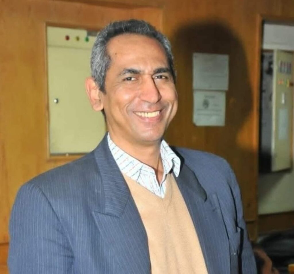 علي أبو زيدان - خبير سياسى