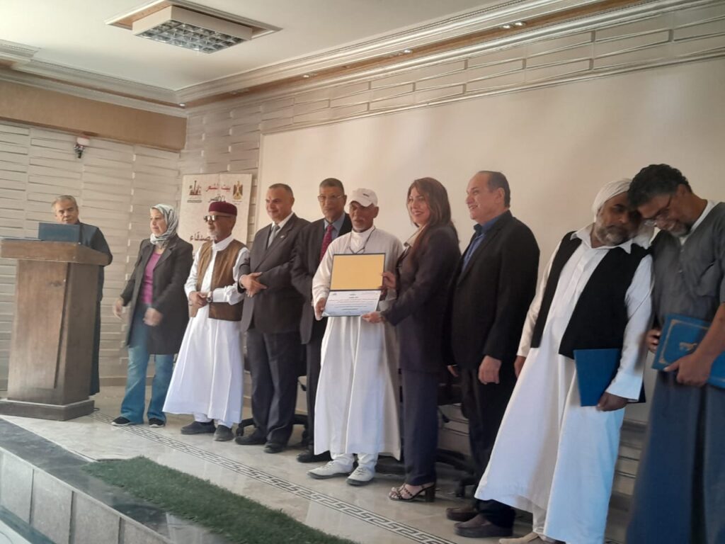 لقاء شعراء البادية والأدباء الثقافي في مدينة السلوم