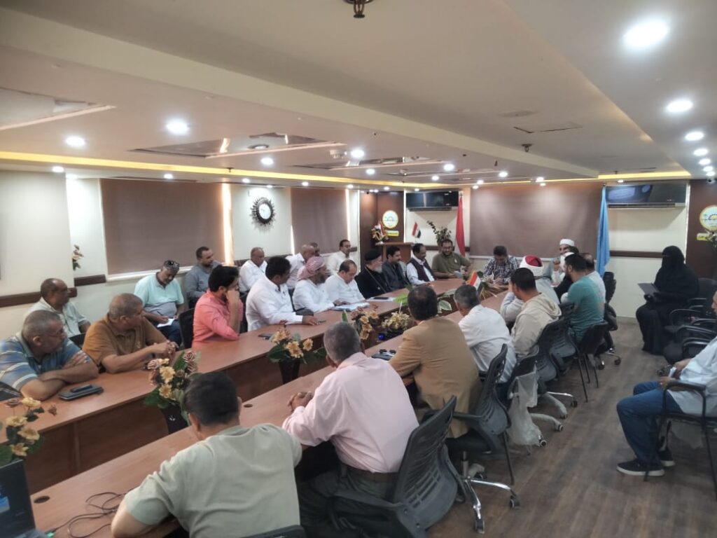 خلال اجتماع المجلس التنفيذي لمدبنة مرسي مطروح