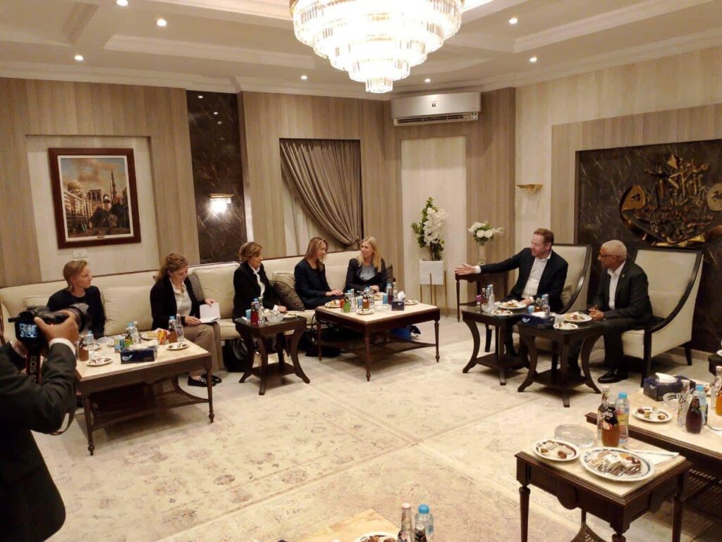 جانب من لقاء محافظ شمال سيناء مع وزير خارجية هولندا والوفد المرافق له