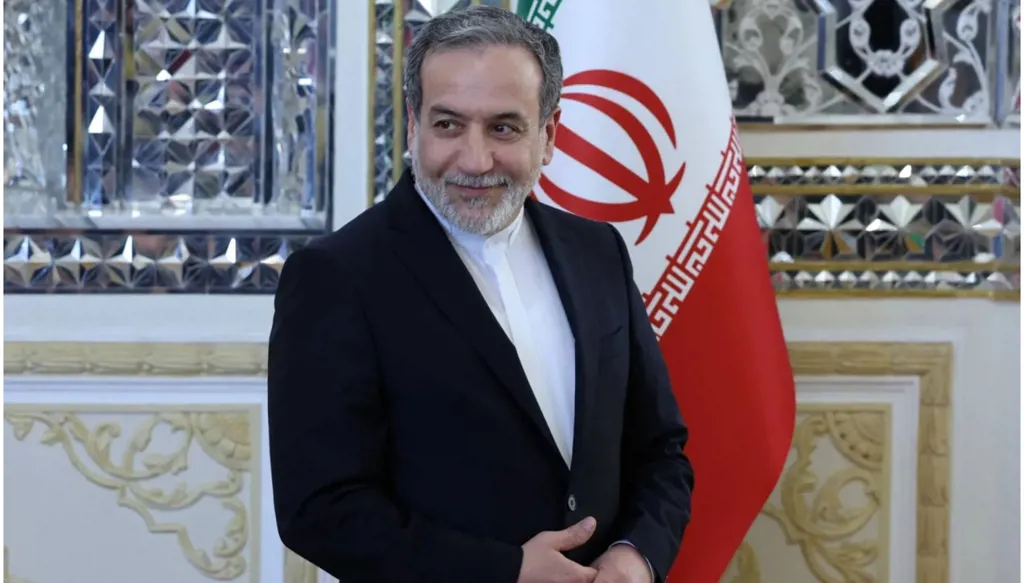 1122334552_191244_large